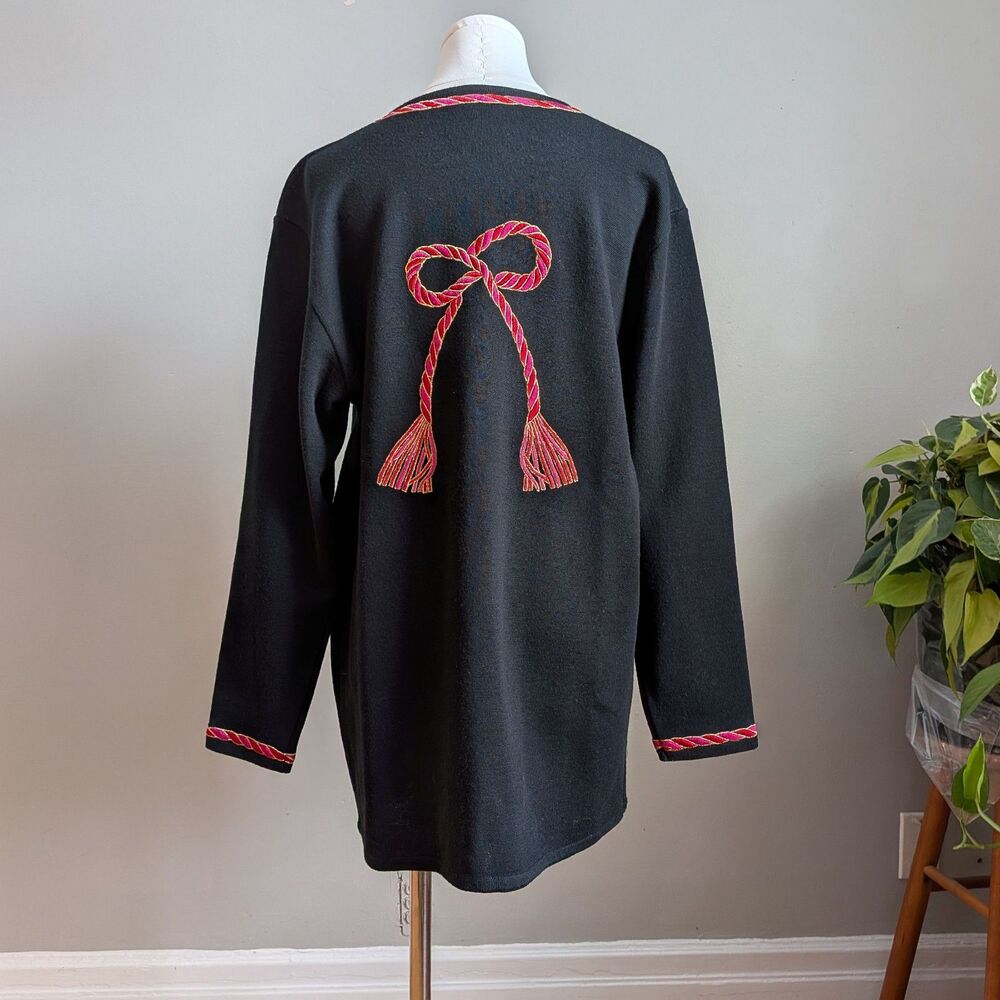 Vintage 90s Cappagallo Black Cardigan Sweater Embroidered Gold Quiet Luxury M